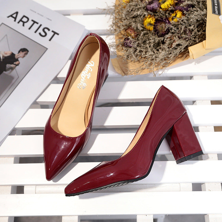 Pointed toe heels